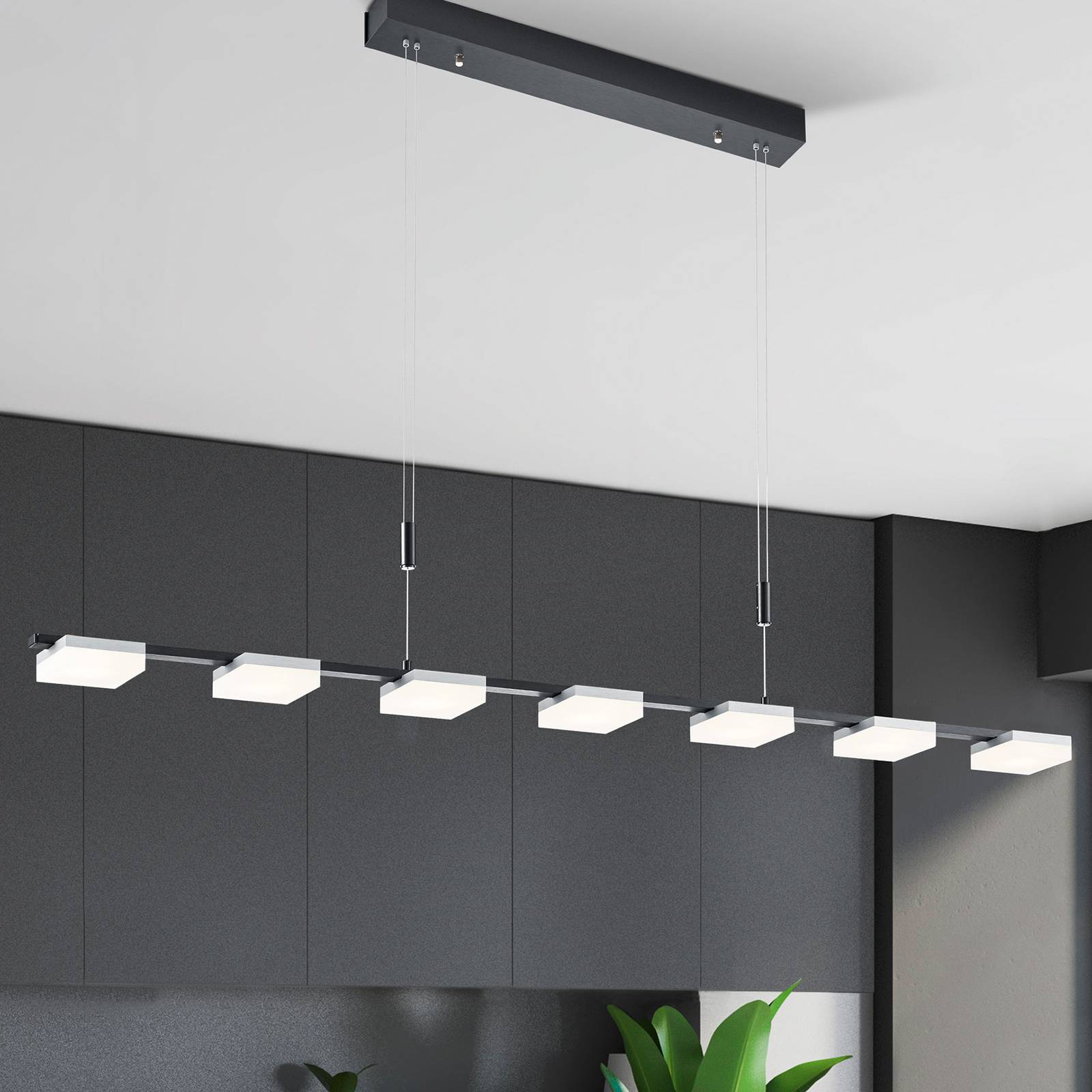 Bopp Quad -LED-riippuvalo, 7-lamppuinen, alumiini