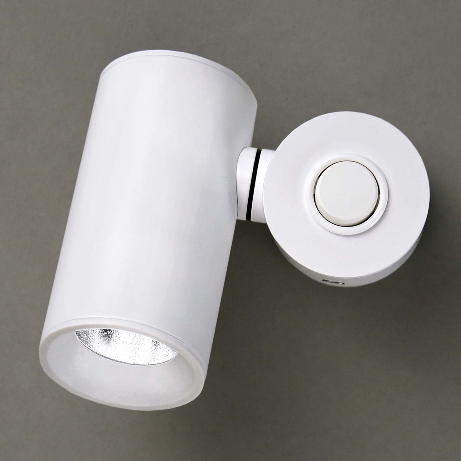 Milan Tub - LED-seinävalaisin, valkoinen