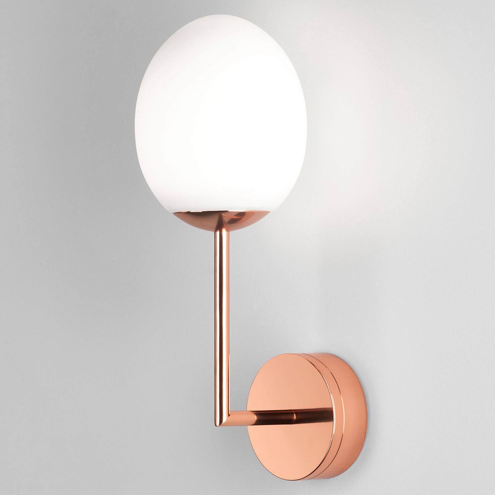 Astro Kiwi -LED-seinävalaisin, kiillotettu kupari