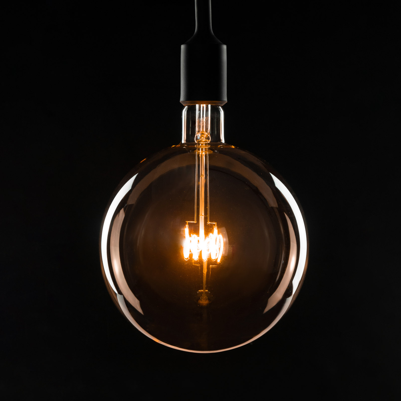 SEGULA LED-lamppu E27 8W G200 Curved kulta