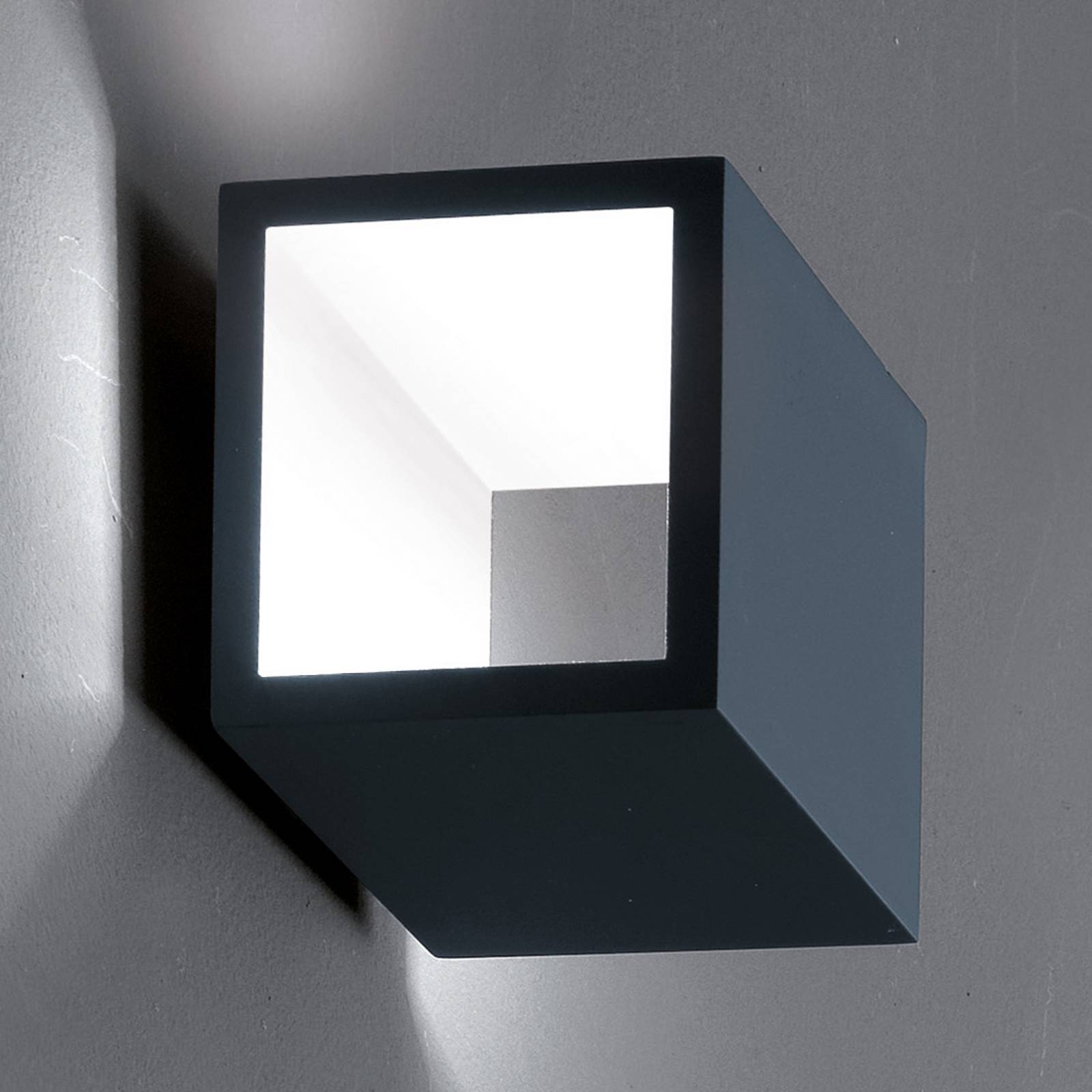 ICONE Cubò-LED-seinävalaisin 10W titaani/valkoinen