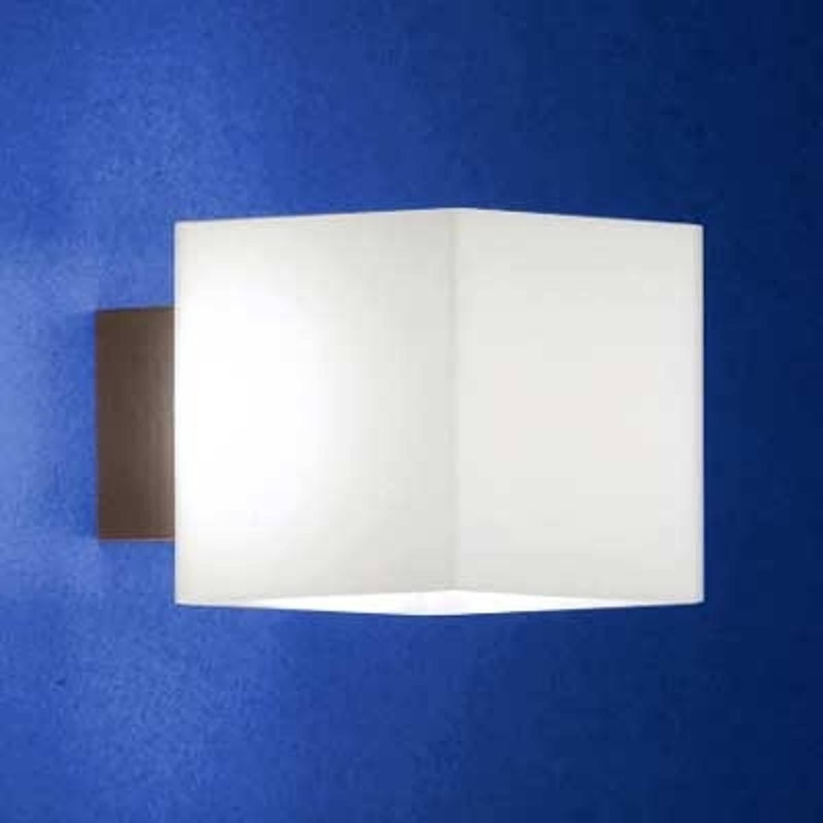 Häikäisysuojattu CUBE-seinävalaisin