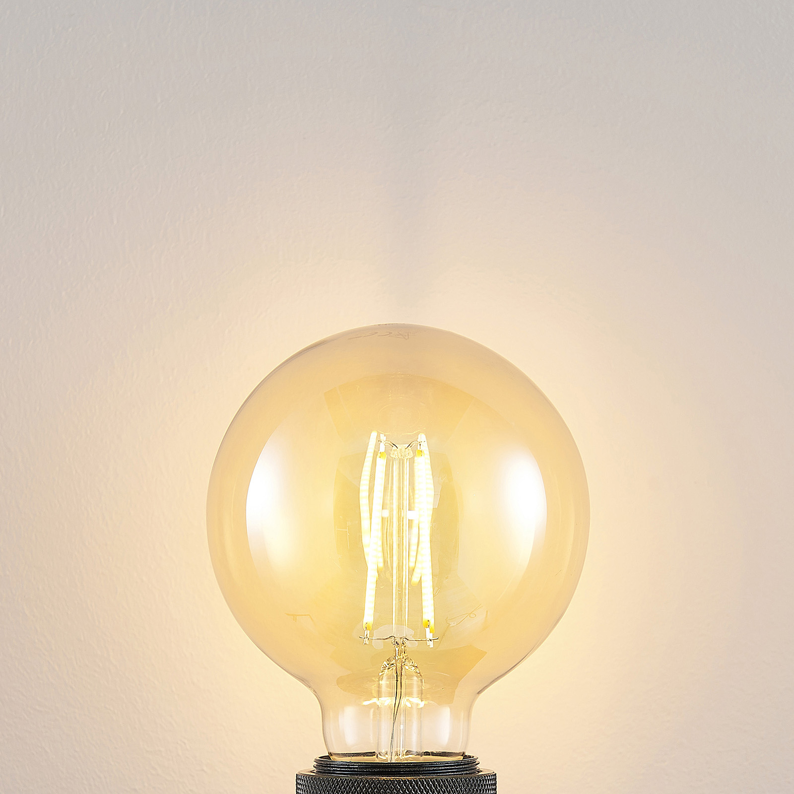 LED-lamppu E27 G95 6,5 W 2 500 K meripihka
