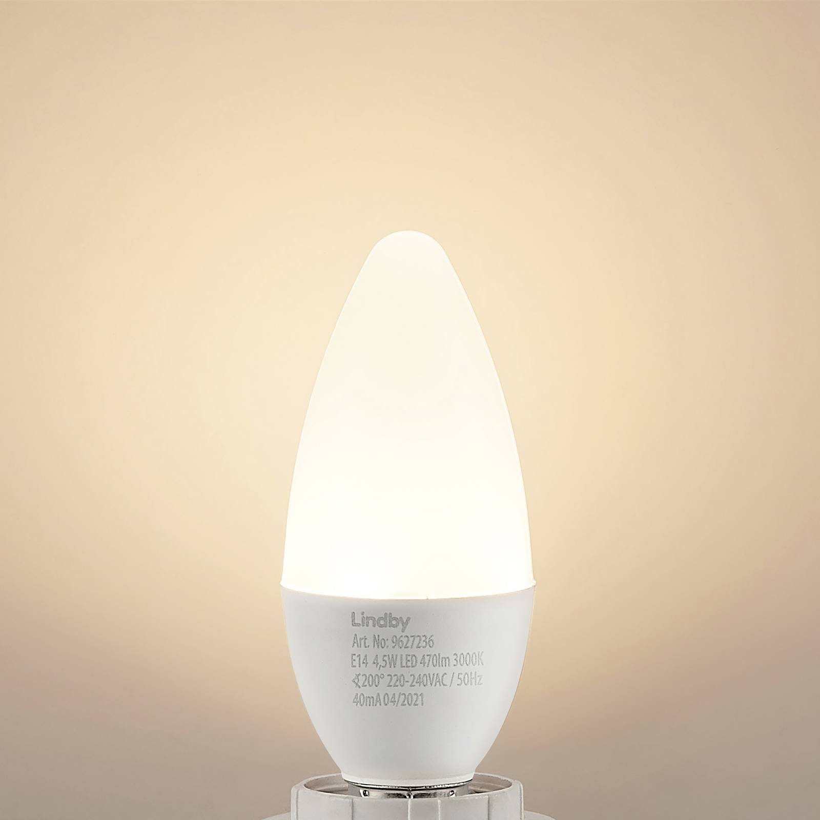 Lindby-LED-kynttilälamppu E14 C35 4,5W 3000K opal