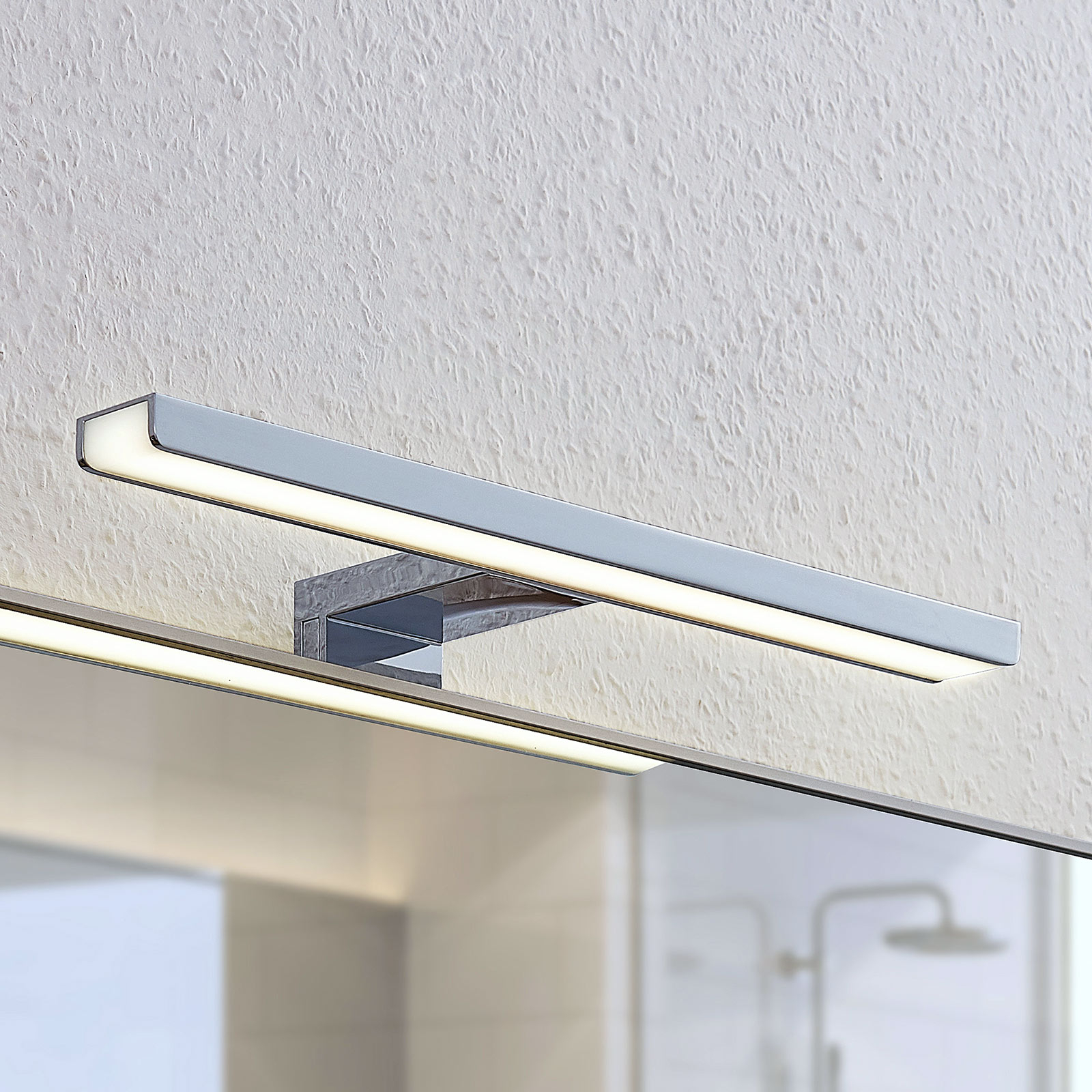 Kylpyhuoneen LED-peililamppu Peggy, 30 cm