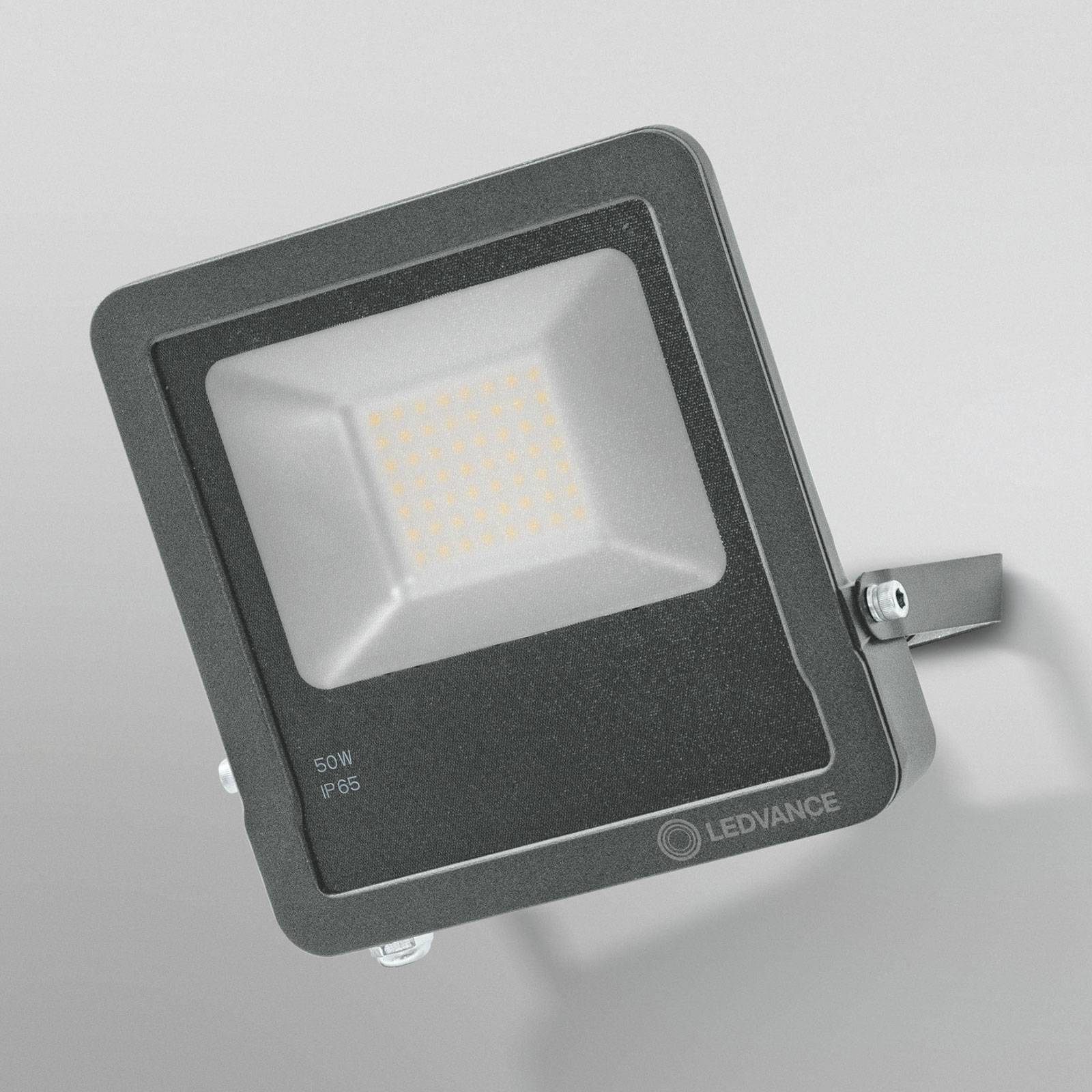 LEDVANCE SMART+WiFi Flood-seinäkohdevalo 3000K 50W