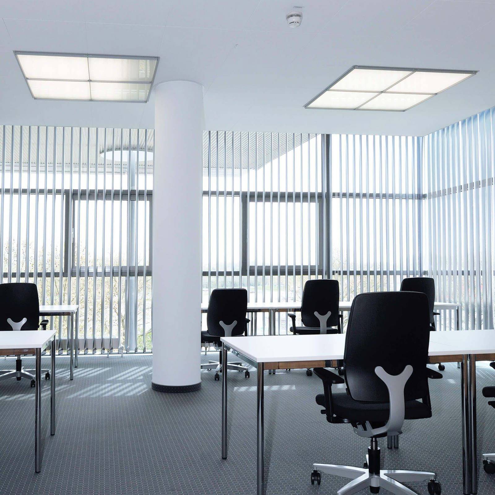 LED-toimistovalaisin 100032, himmennys 3000–5500 K