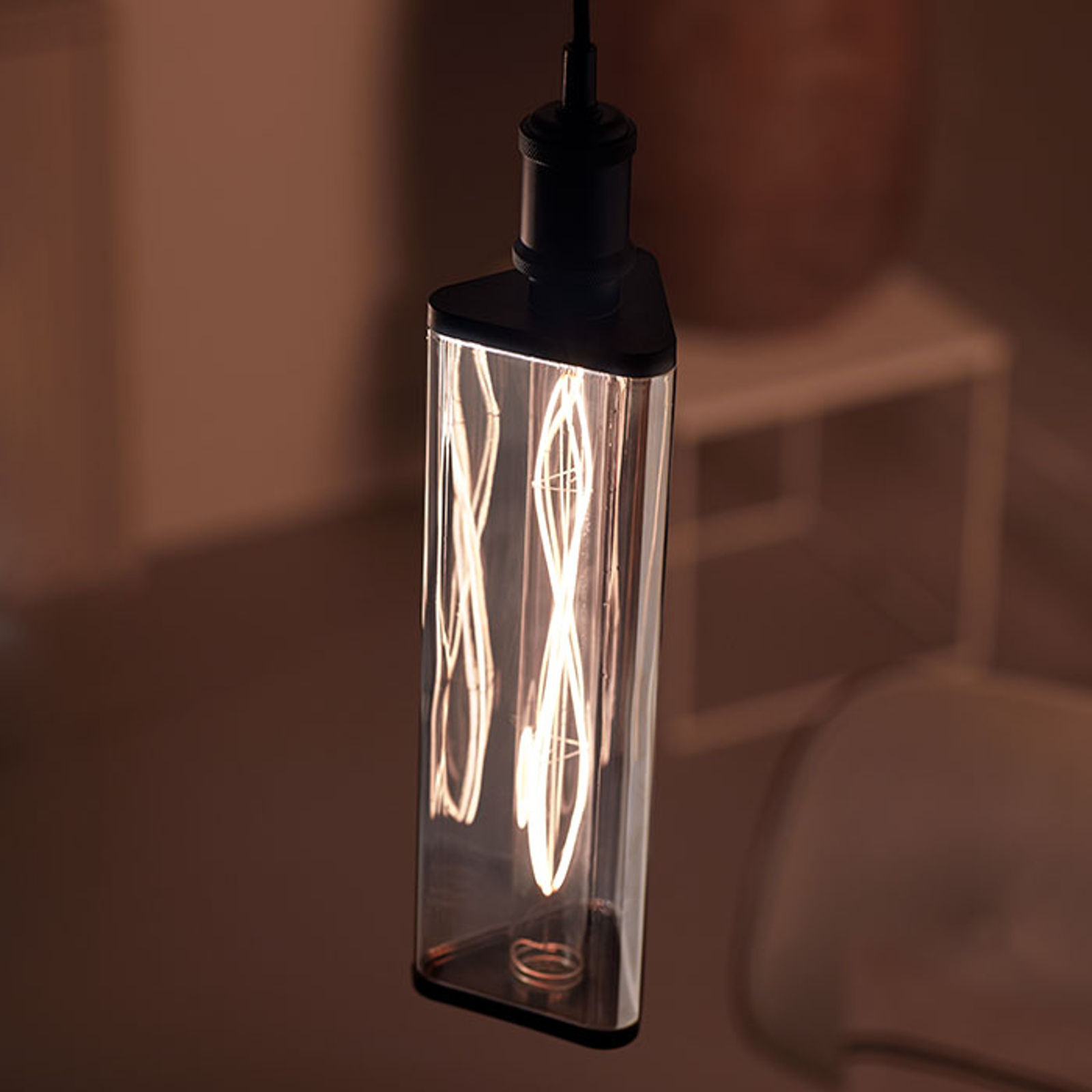 Philips Crystal Giant smoky LED-lamppu E27 6,5W