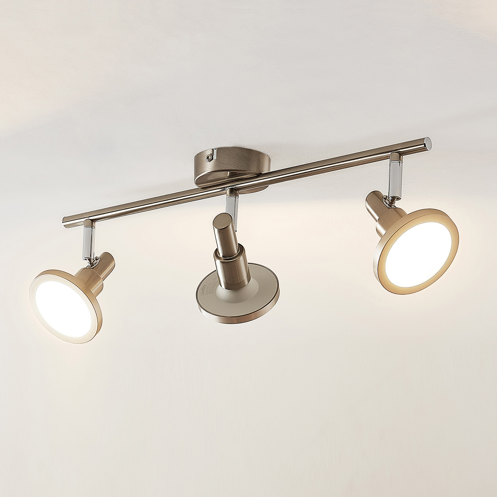 Lindby Unnur -LED-kohdevalo, 3-lamp