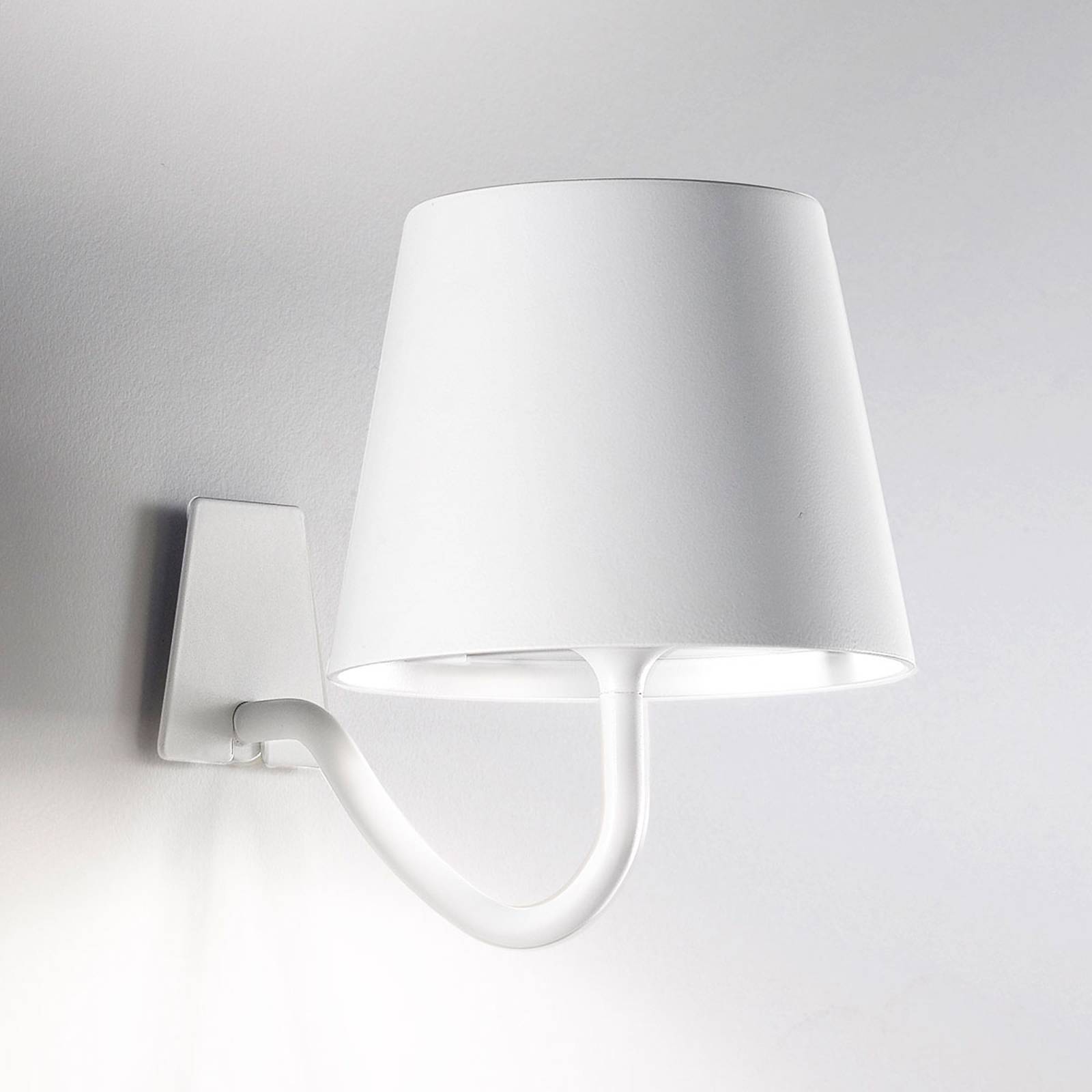 LED-seinävalaisin Poldina, himmennetävä, akku