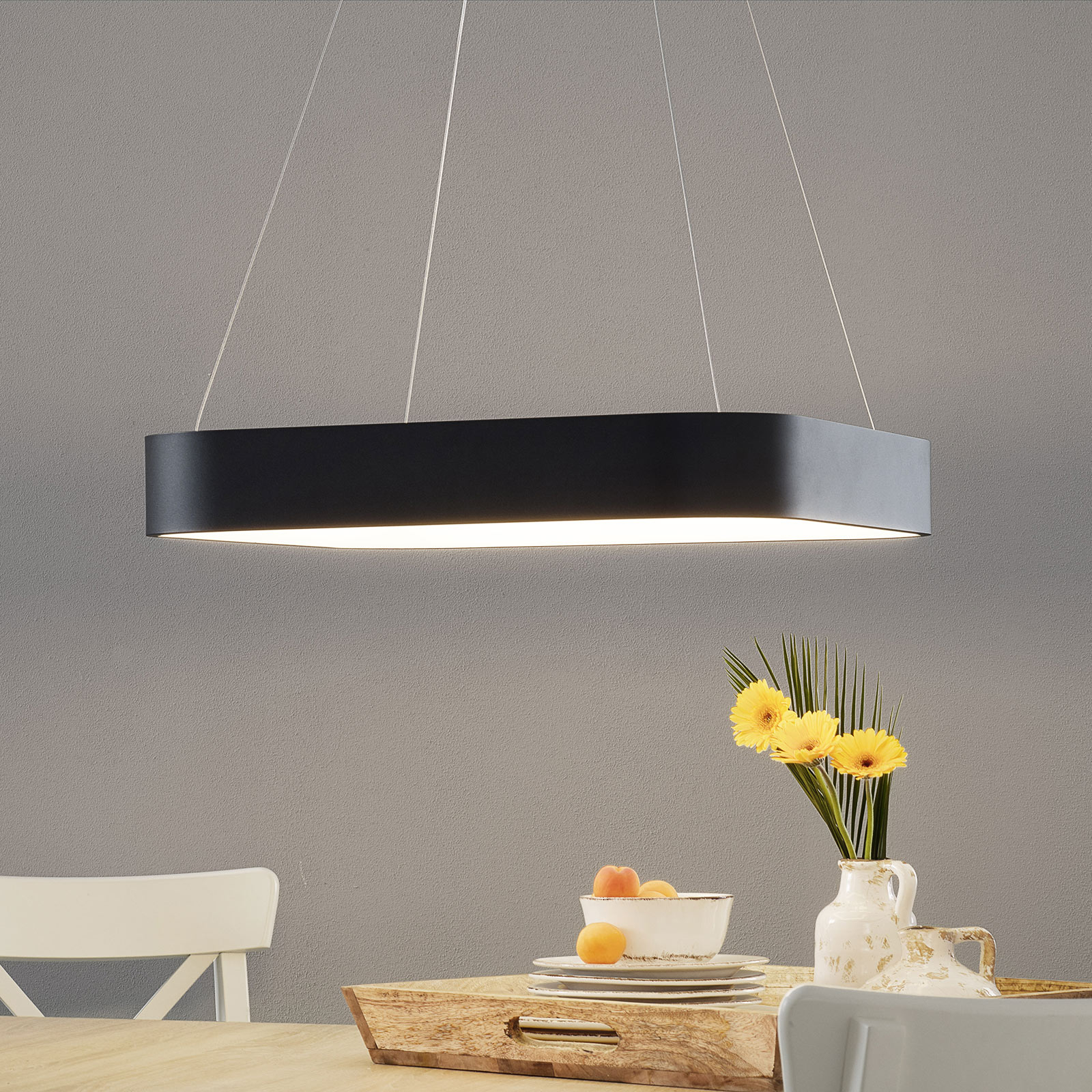 LED-riippuvalaisin Grand 60x60cm, musta