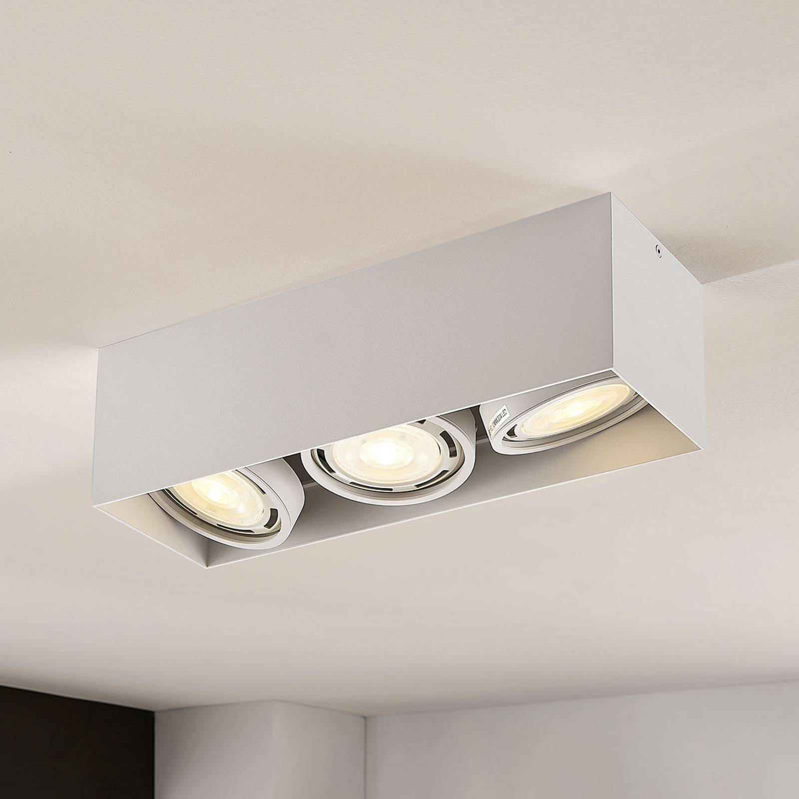 LED-alasvalo Rosalie 3-lamp., kulmikas, valkoinen